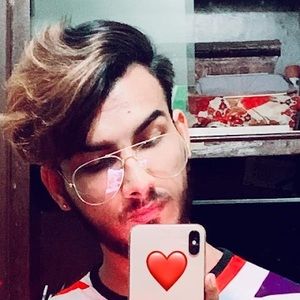 Meet your Posher, Ali